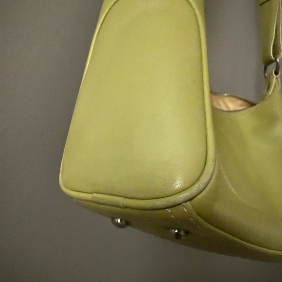 Elegant Lime Green Leather Structured Shoulder Handbag Bag Medium - Picture 4 of 15